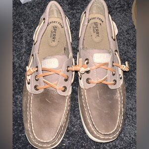 women’s sperry boat shoes